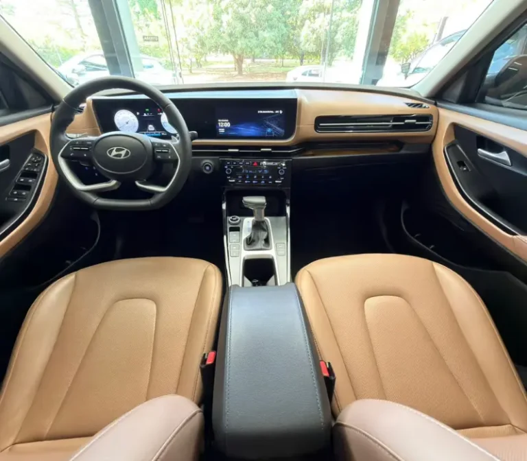 CRETA 1.0 TURBO PLATINUM AUTOMÁTICO FOTO ÂNGULO INTERNO