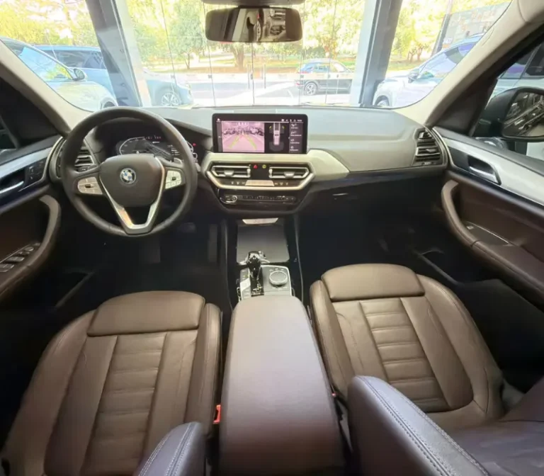 X3 2.0 HÍBRIDO X-LINE XDRIVEE30 2024_2024 19.000KM FOTO ÂNGULO INTERNO