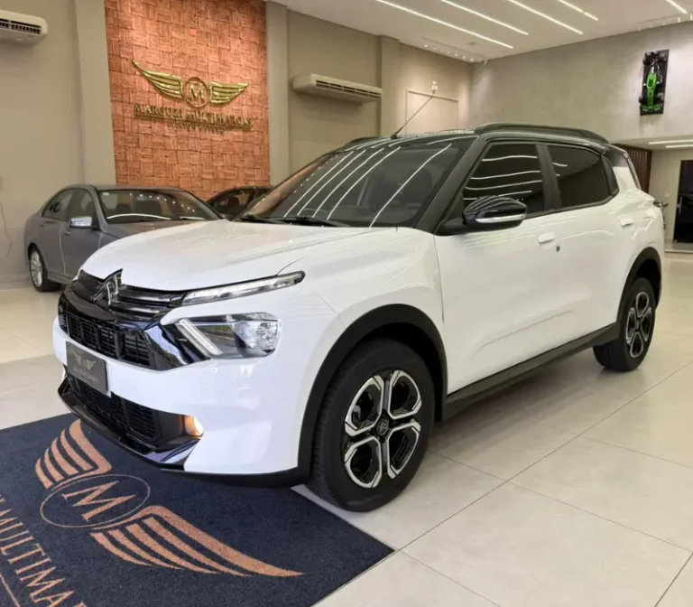 CITROËN C3 AIRCROSS 1.0 TURBO 200 FLEX SHINE 7LUGARES CVT 2024_2025 53.000KM FOTO FRONTAL DIREITO